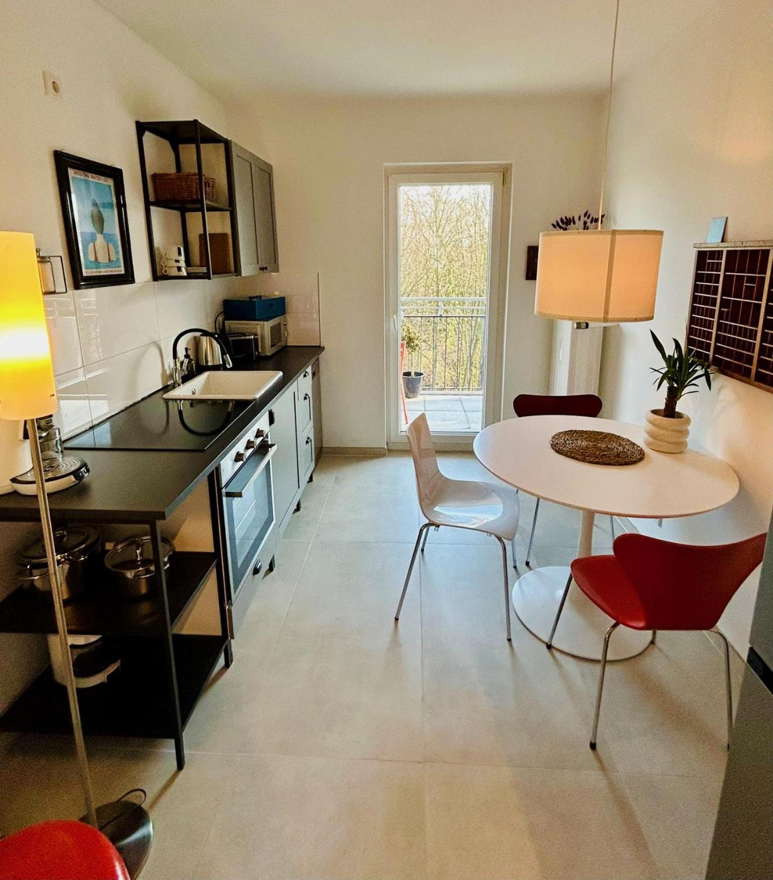 Feelslikehome - Wunderschoene Und Zentrale Wohnung Mit Balkon&Parkplatz Bochum Ngoại thất bức ảnh