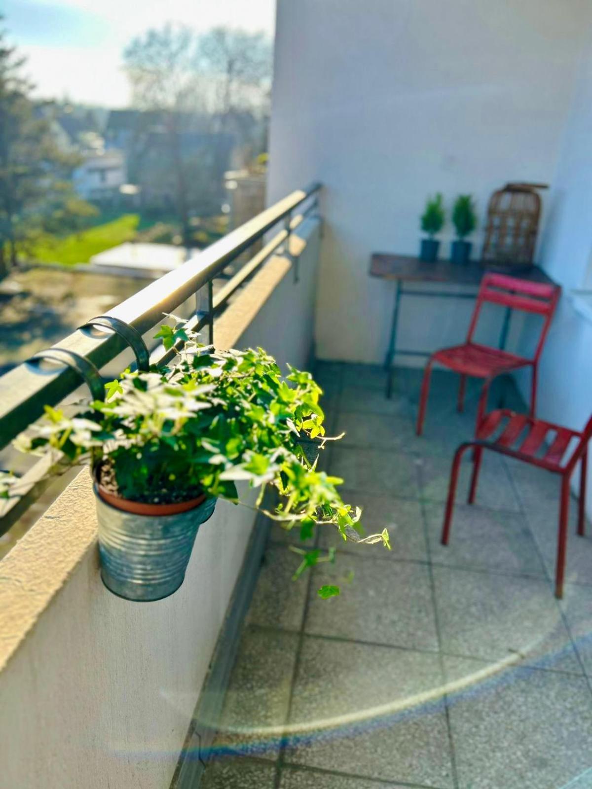 Feelslikehome - Wunderschoene Und Zentrale Wohnung Mit Balkon&Parkplatz Bochum Ngoại thất bức ảnh